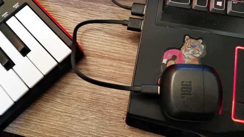 JBL Club Pro+ TWS charging battery