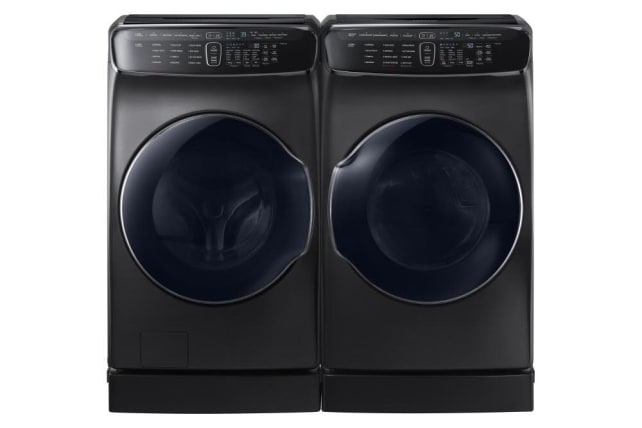 FlexWash and FlexDry Front