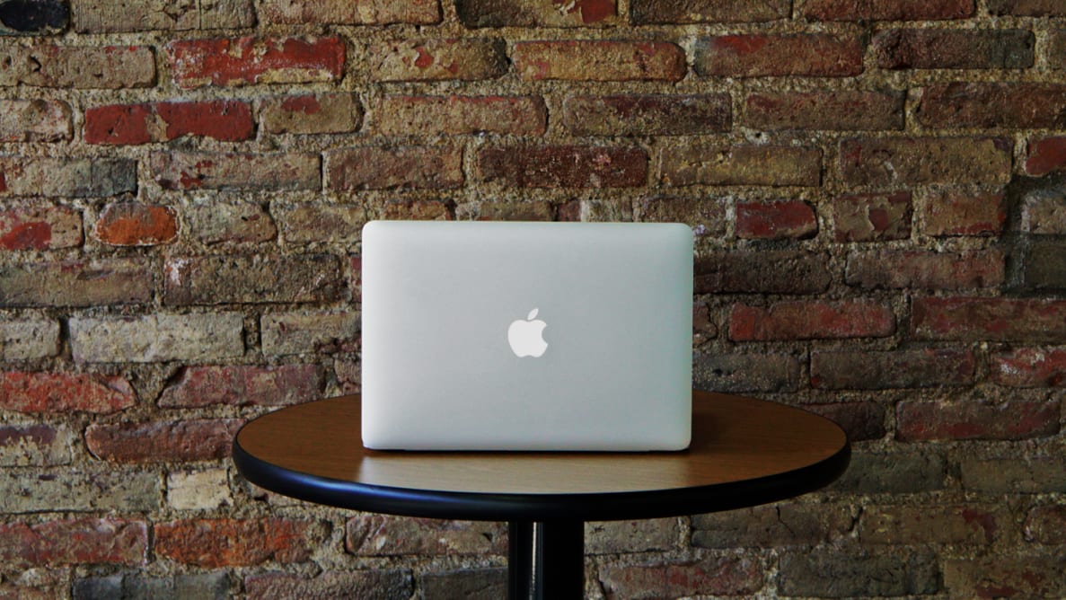 Apple MacBook Pro (13-inch, 2015)