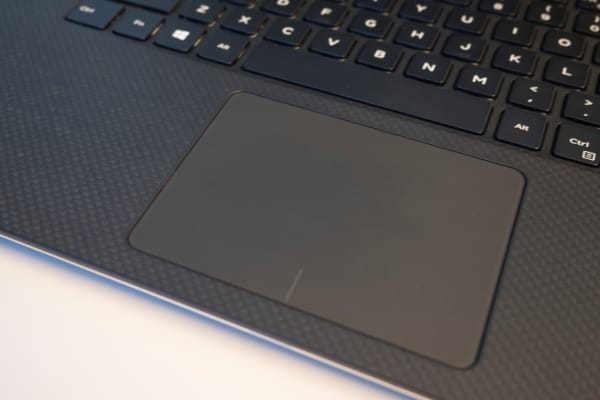 Dell XPS 15 (9550) Trackpad