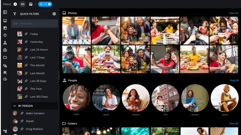 Grid of photos on Mylio Photos