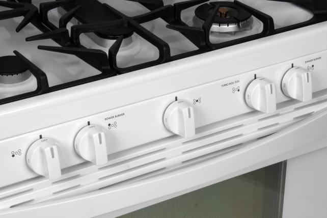 Kenmore-75232-rangetop-controls.jpg