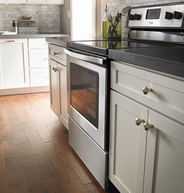 The Whirlpool WFE515S0ES electric range
