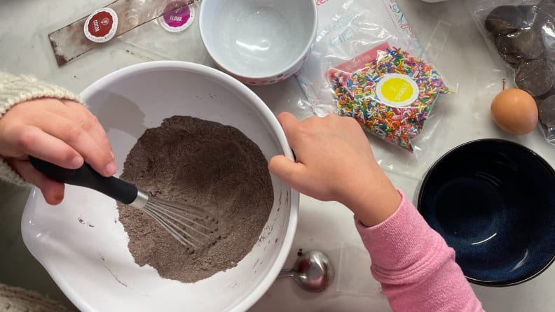 Baketivity Kids Cake Pops Baking Kit review - Reviewed