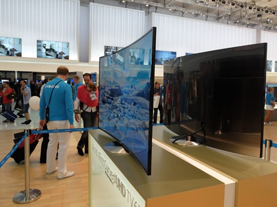 Samsung-4K-OLED-Sides.jpg