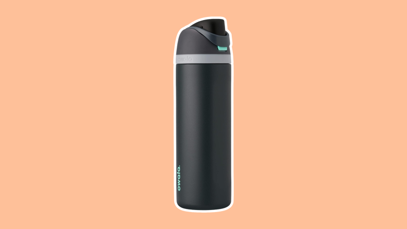 The Owala’s FreeSip Insulated Stainless Steel Water Bottle in black.