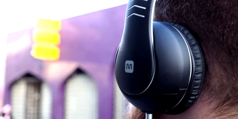 The Monoprice ANC's earcups are just big enough to envelop your ears, but it's a tight fit and can create some discomfort.