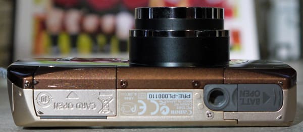 Canon-SD4500-bottom.jpg
