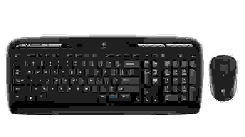 The Logitech MK320 mouse and keyboard combo viewed from above.