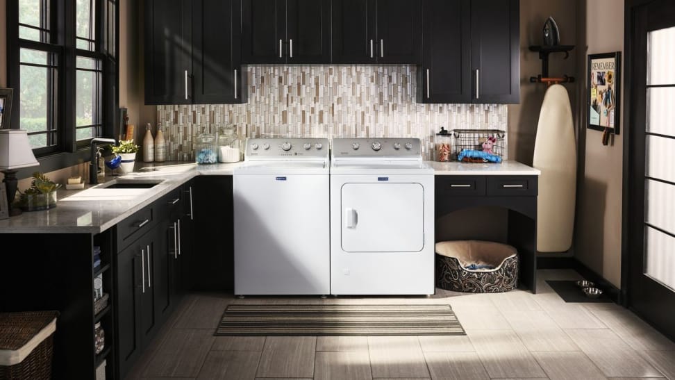 Product Image - Maytag MVWC465HW