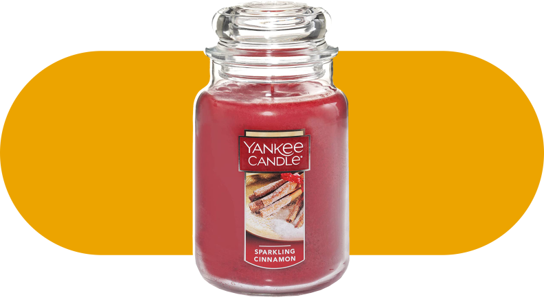 Product shot of Yankee Candle in fragrance sparkling cinnamon.