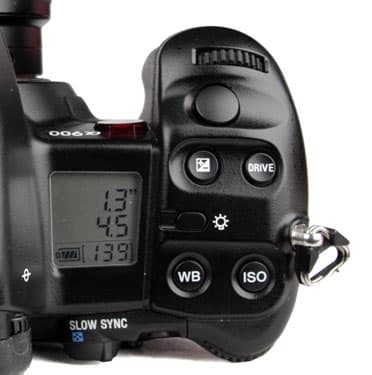 SONY-A900-lcdtop.jpg
