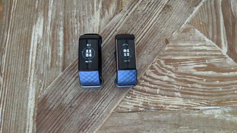 difference between fitbit charge 3 and charge 4