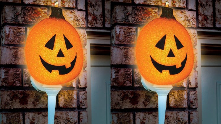 20 Of The Best Selling Halloween Decorations On Amazon And If They
