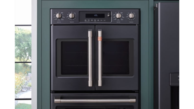 GE Appliances rolls out matte finishes, customizable hardware - CNET