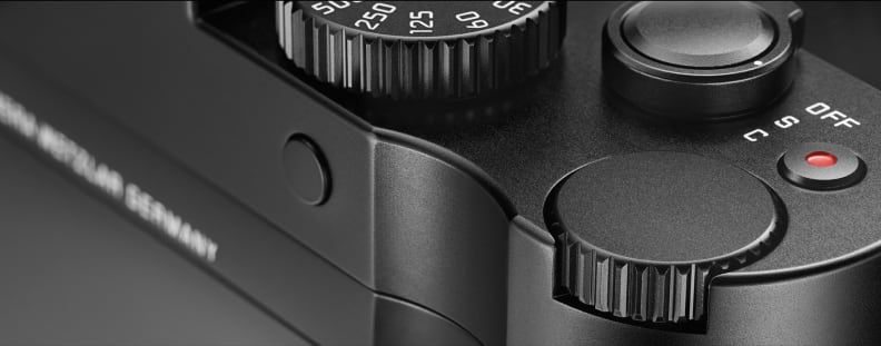 The dial in the upper-right corner is customizable, but it perhaps best utilized as an exposure comp. dial when not shooting in full manual.