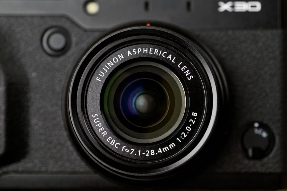 fuji-x30-review-design-lens-front.jpg