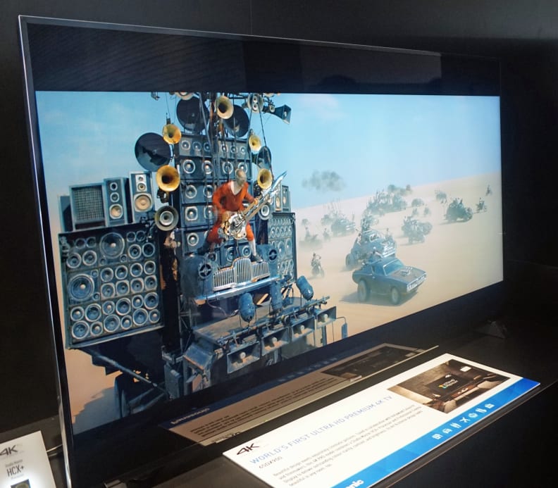Panasonic-TV-Lineup-DX900