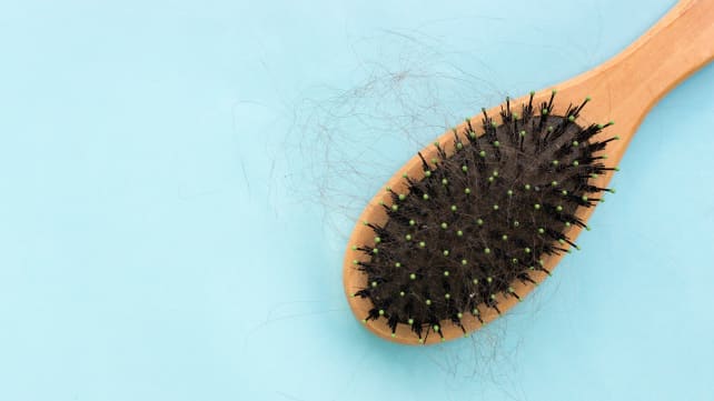 How to clean hair tools