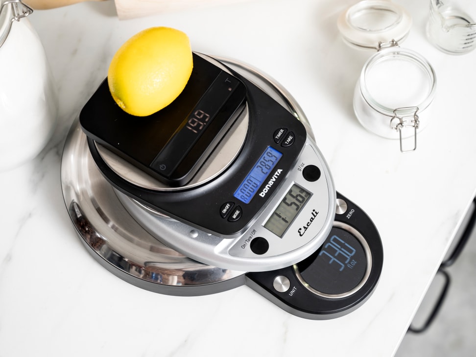 A smart kitchen scale to take the guesswork out of measuring