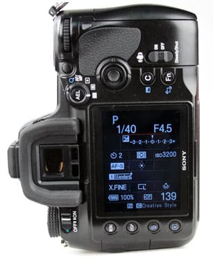 SONY-A900-lcdvertical.jpg