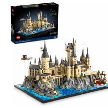 Product image of LEGO Harry Potter Hogwarts Castle and Grounds Set