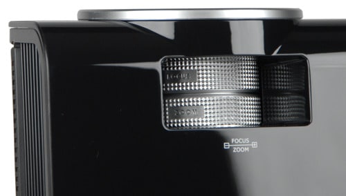Vivitek-D950HD-lens.jpg