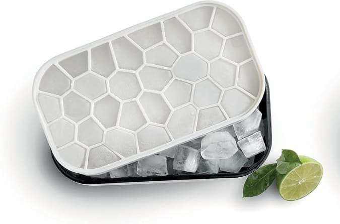 Best Ice Cube Trays in 2021 – Make Ice Cubes for Different Purposes Easily!  