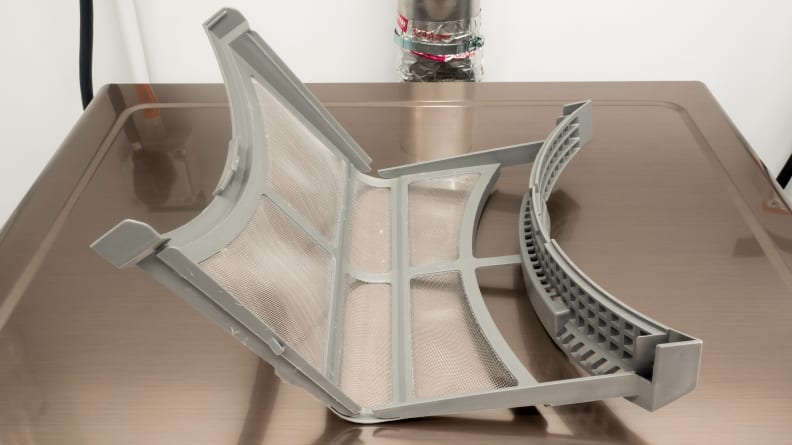 A Samsung DVE45R6100C dryer's lint filter