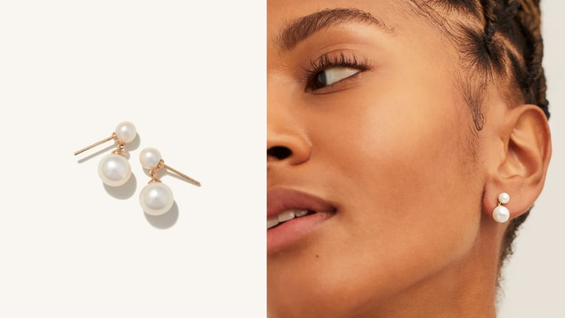 pearl earrings