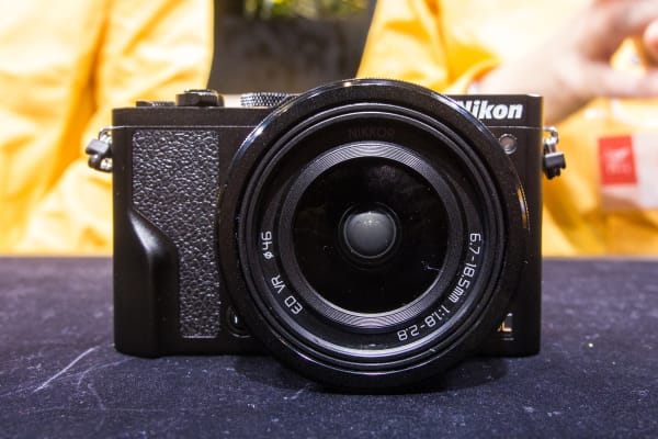 The front of the Nikon DL18-50