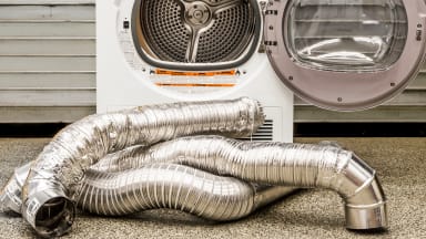 How to clean your dryer vent