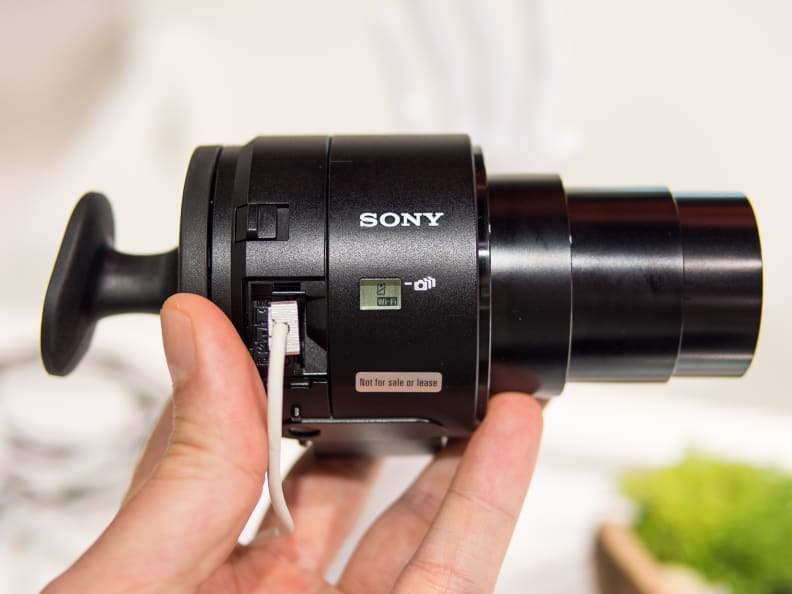 Sony Cyber-shot QX30 – Lens