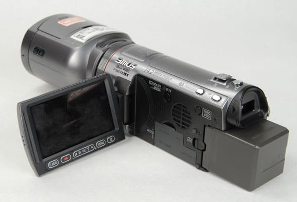Panasonic_HDC-SDT750_LeftOpen.jpg