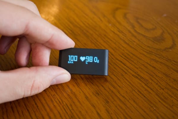 The Pulse displays your heart rate and blood oxygen level