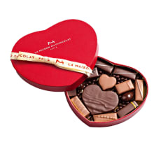 Product image of La Maison Du Chocolat Valentine’s Day Gift Box