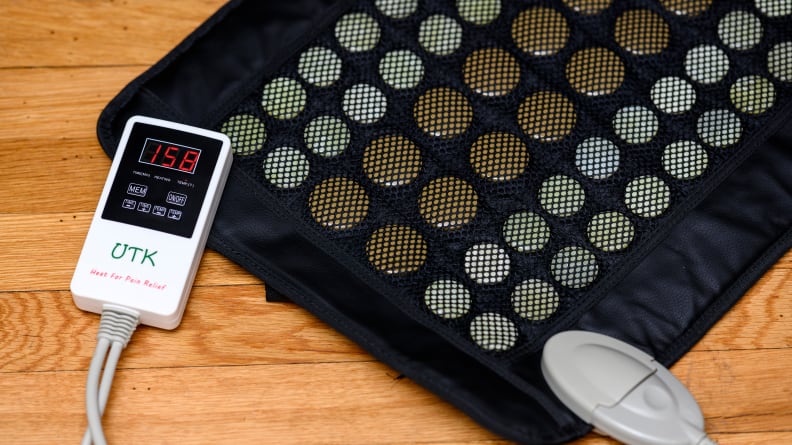 This UTK heating pad uses far infrared waves to provide heat.