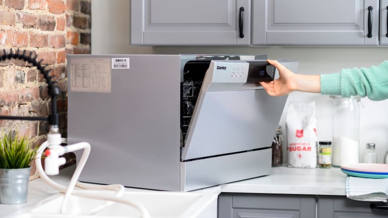 Danby How-To: Countertop Dishwasher Installation (DDW631SDB & DDW621WDB) 