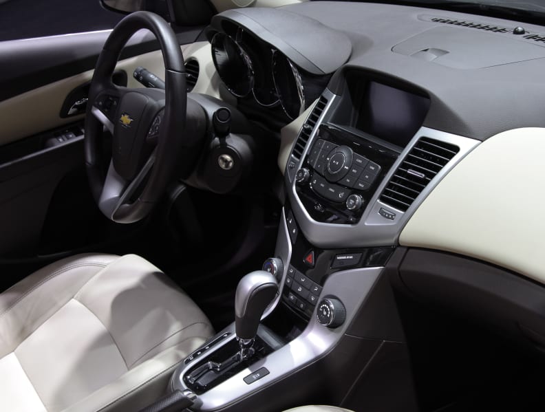 2015 Chevrolet Cruze interior