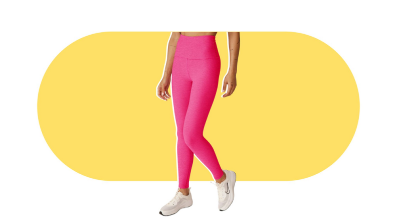 Beyond Yoga pink leggings