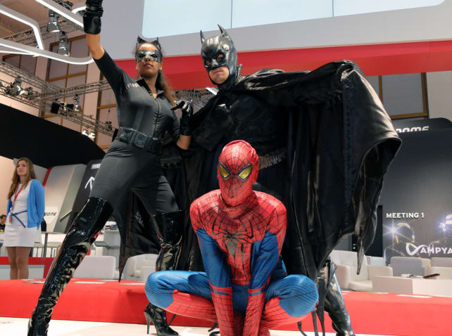 Why-So-Serious-batmanspidermancatwoman.jpg