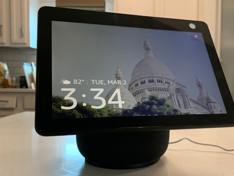 Echo Show 10 Smart Speaker with 10.1 Screen, Motion & Alexa Voice  Recognition & Control, 3rd Generation, Charcoal