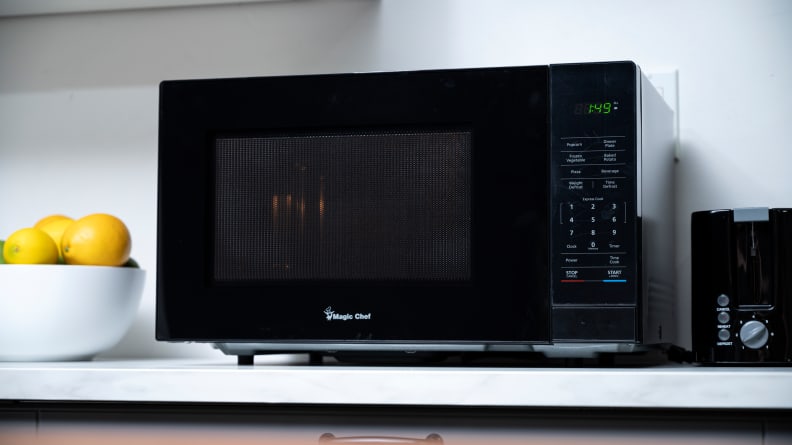 Affordable Countertop Microwaves, Best Small Countertop Microwave 2020