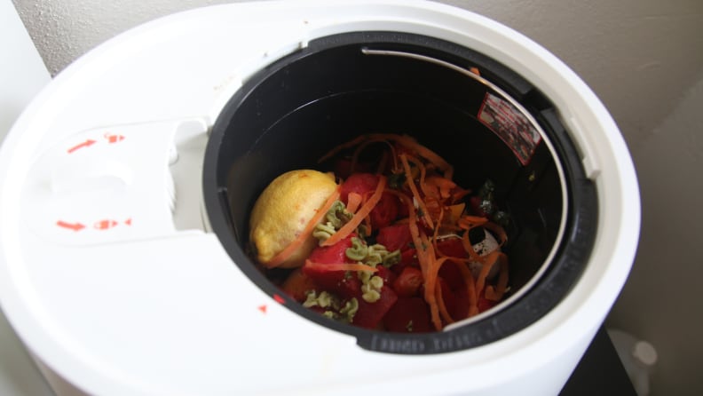 Review: The Lomi by Pela Composter Is Best in Class
