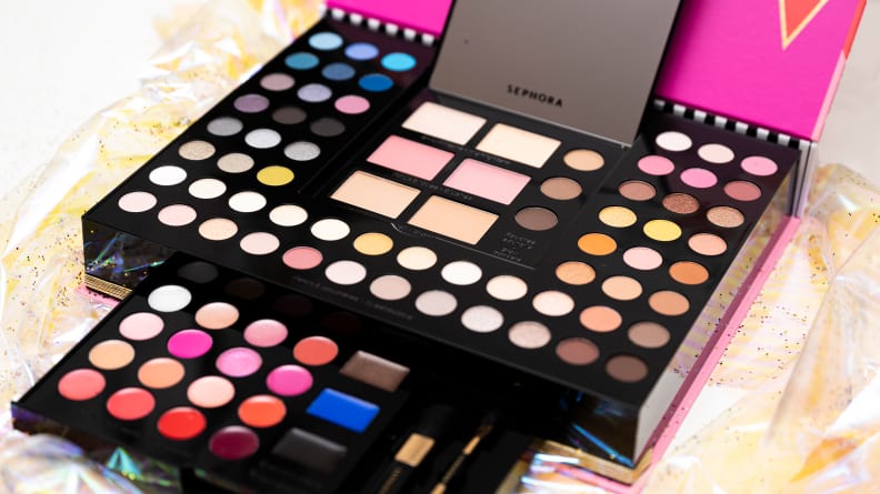 This 90-piece Sephora kit is an amazing gift for makeup lovers - Reviewed