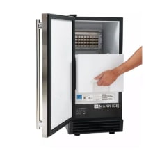 Product image of Maxx Ice freestanding ice maker