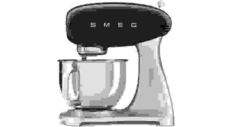 SMEG SMF02.