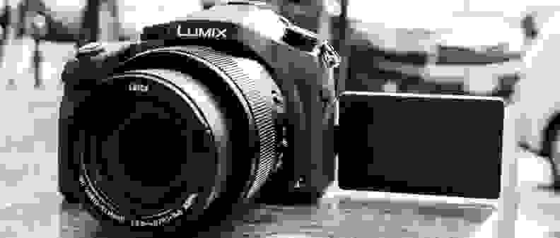 Panasonic Lumix DMC-FZ1000: Best Extended Zoom Camera