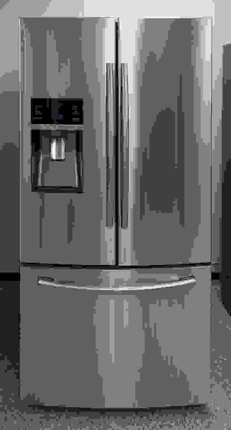 At first glance, the high-end Samsung RF28HDEDBSR French door fridge looks pretty ordinary; the door-in-door access is very subtle.