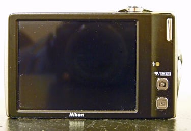 NIKON-S4000-back.jpg